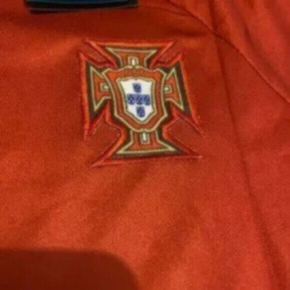 Portugal World Cup Ronaldo #7 Soccer Jersey and Shorts Set - Kids - Picture 3 of 5